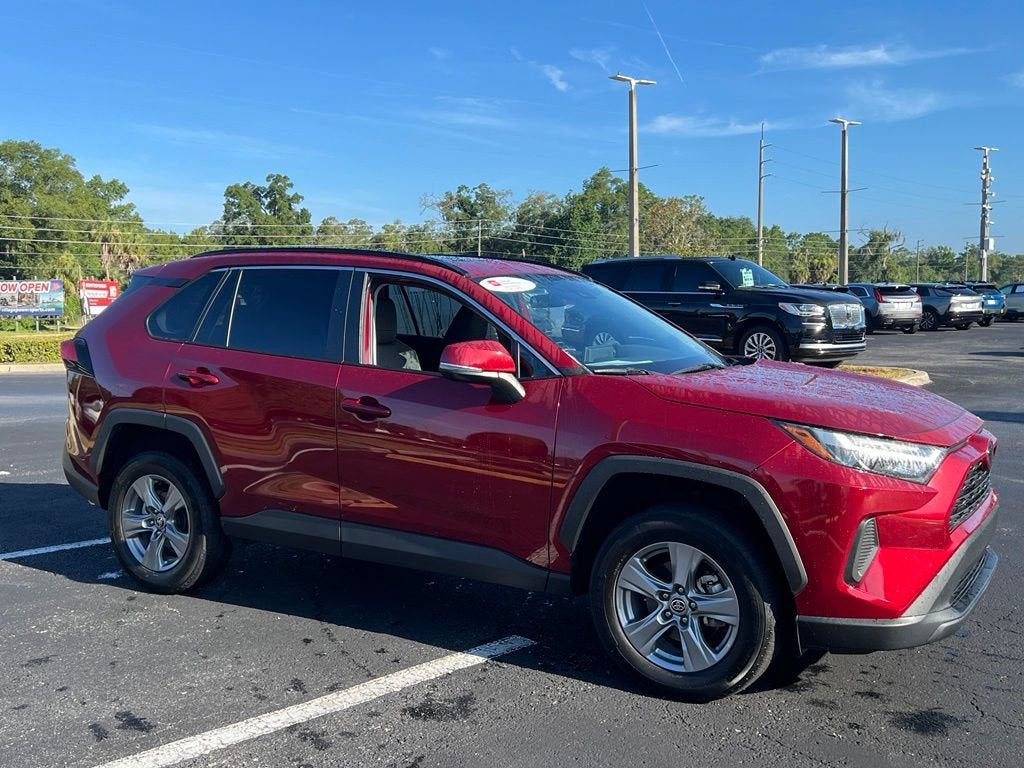 2022 Toyota RAV4 XLE