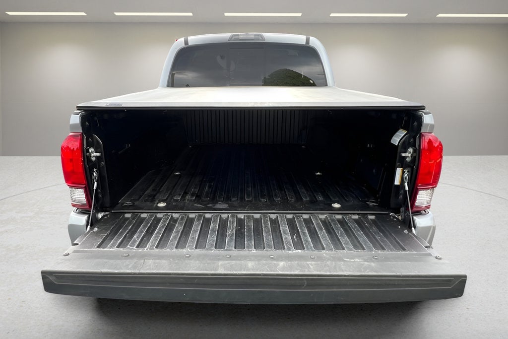 2022 Toyota Tacoma 2WD SR5