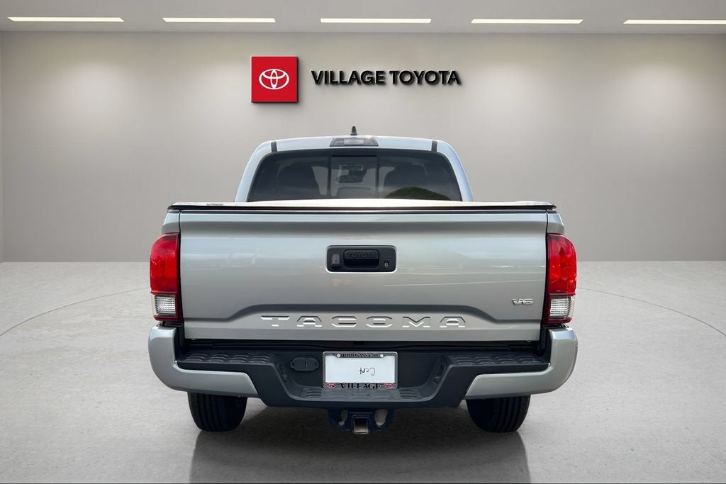 2022 Toyota Tacoma 2WD SR5