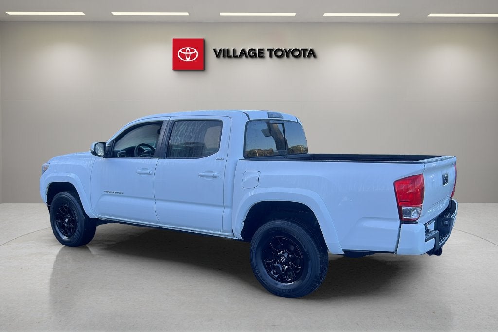 2022 Toyota Tacoma 2WD SR5