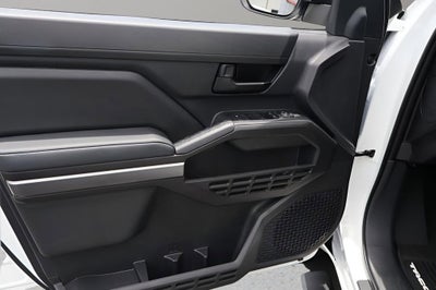 2025 Toyota Tacoma 2WD SR5