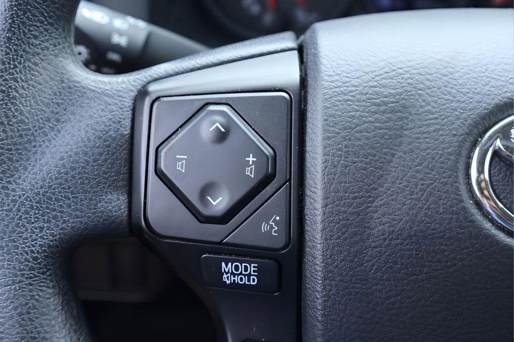 2022 Toyota Tacoma 2WD SR