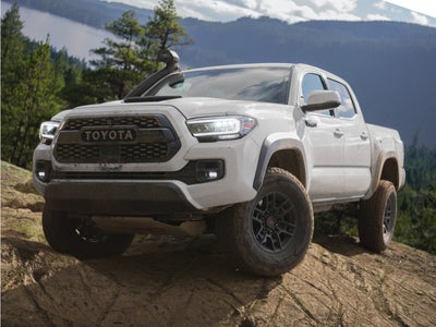 2022 Toyota Tacoma 4WD SR5