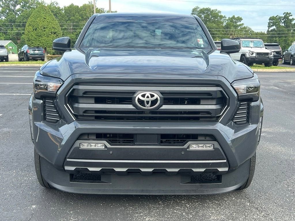 2025 Toyota Tacoma 2WD SR5