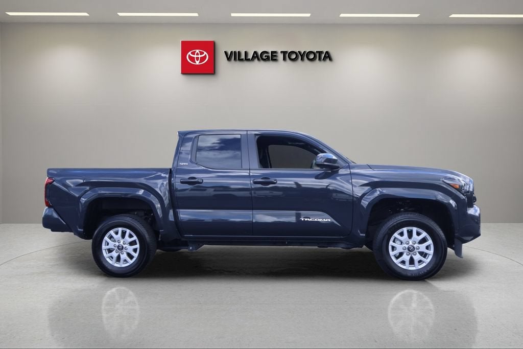 2024 Toyota Tacoma 4WD SR5