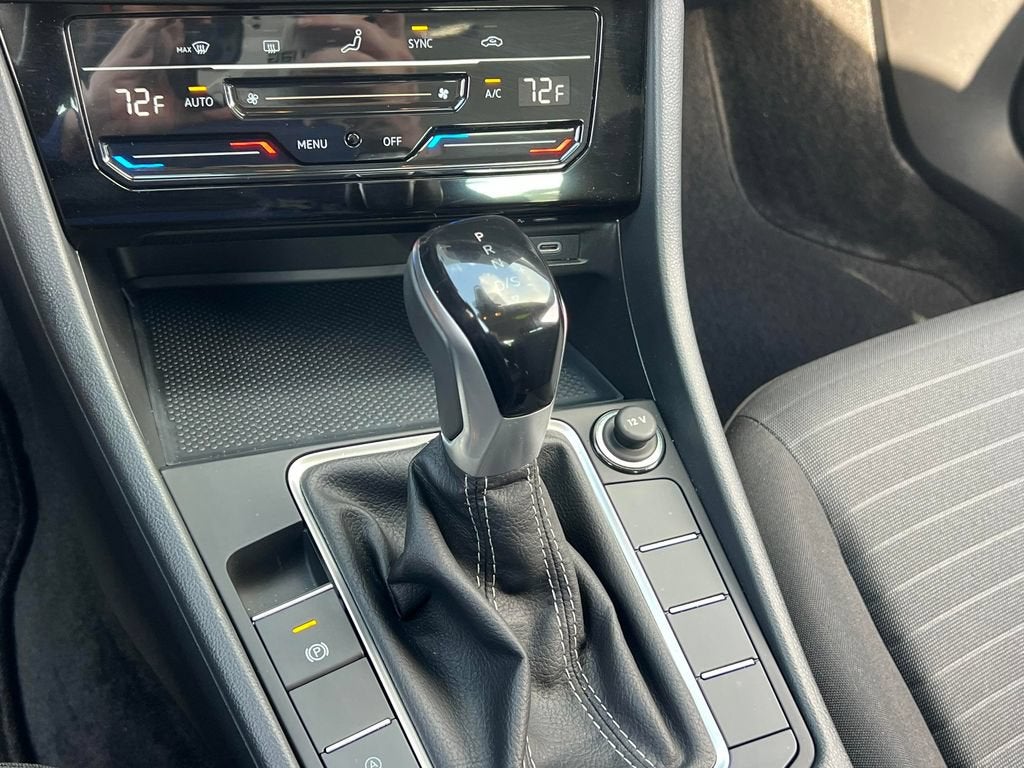 2025 Volkswagen Jetta S