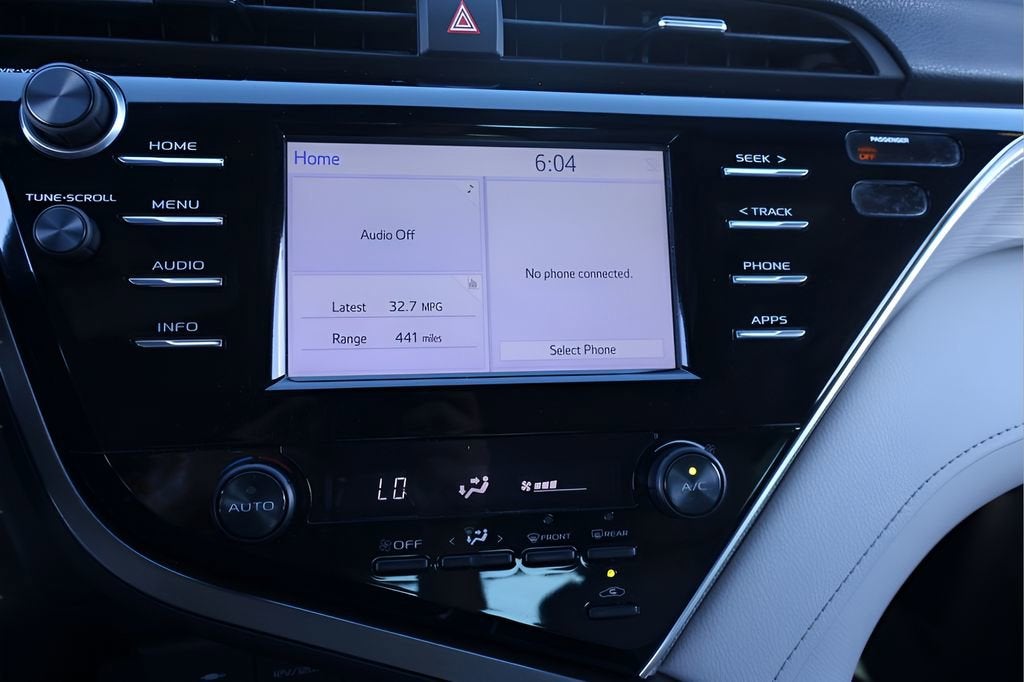 2018 Toyota Camry LE