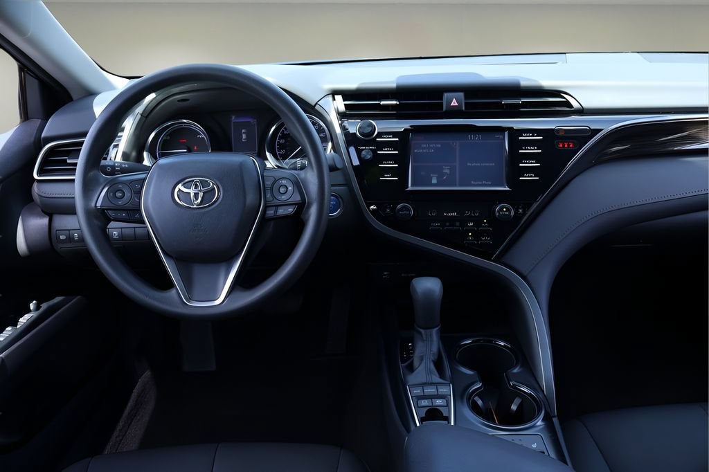 2019 Toyota Camry Hybrid LE