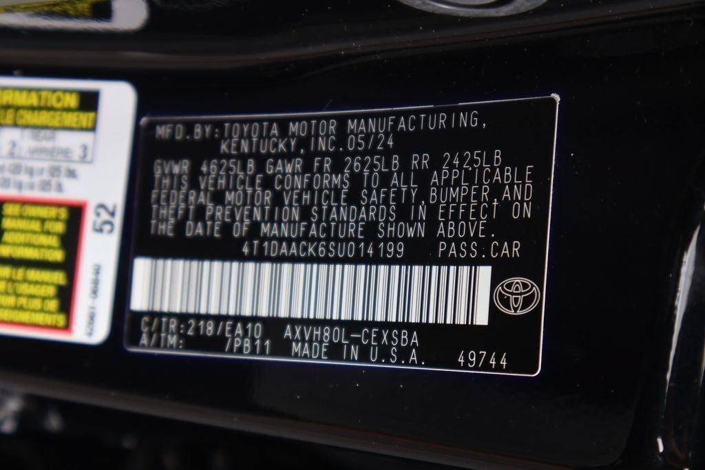 2025 Toyota Camry LE