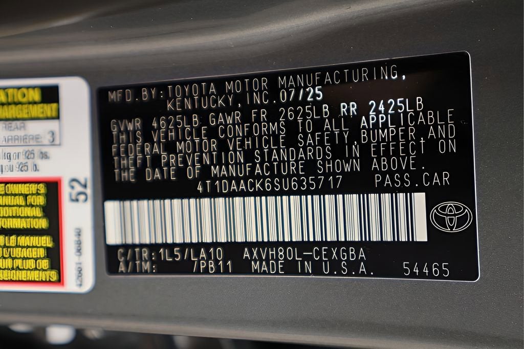 2025 Toyota Camry LE