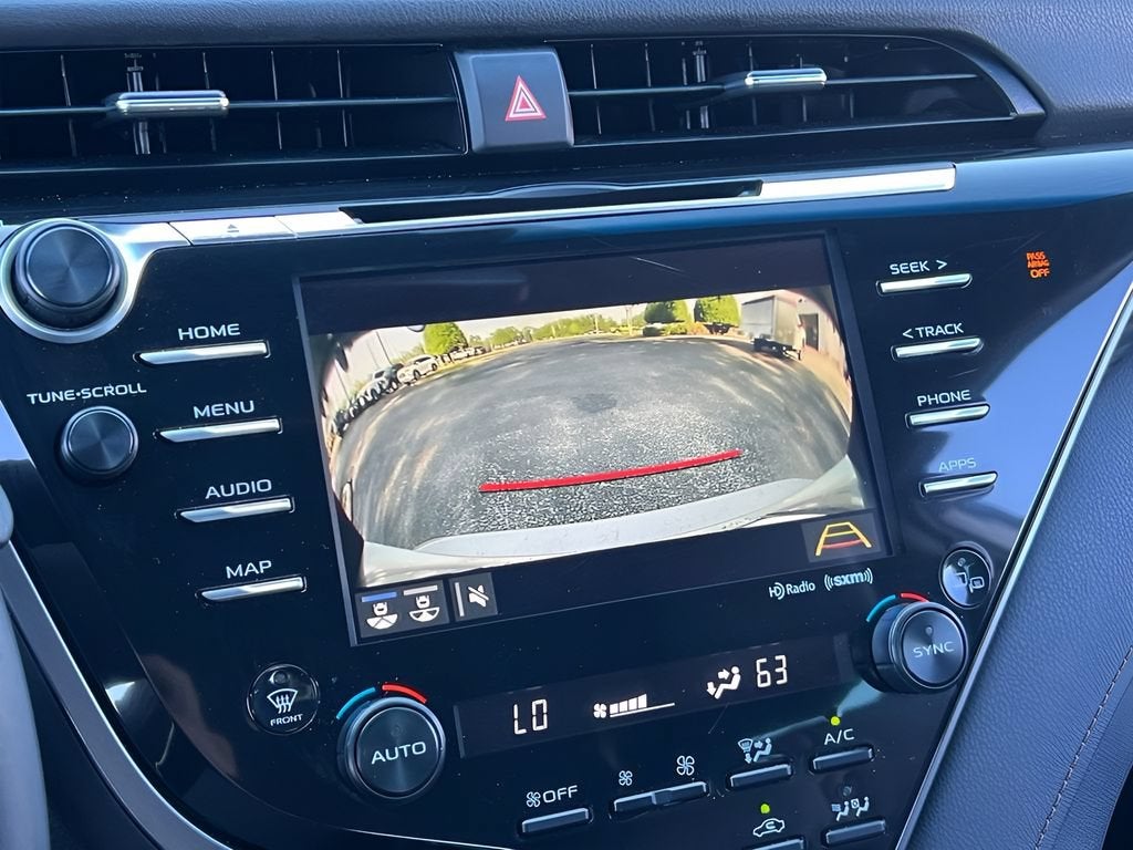 2020 Toyota Camry Hybrid XLE