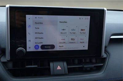 2023 Toyota RAV4 Hybrid SE