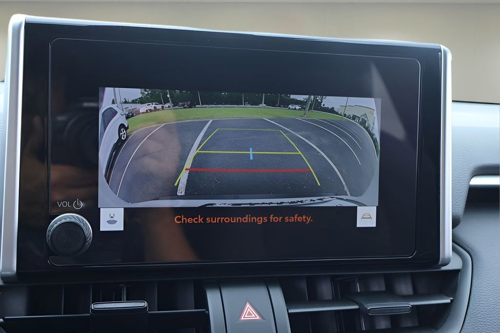 2023 Toyota RAV4 Hybrid SE