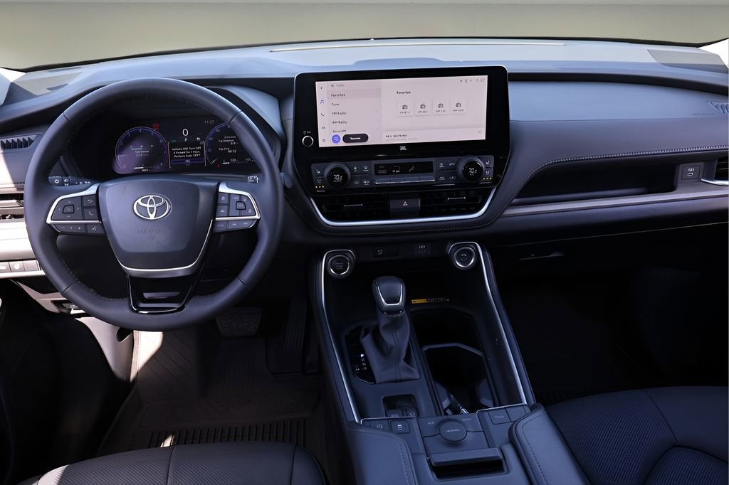 2025 Toyota Grand Highlander XLE