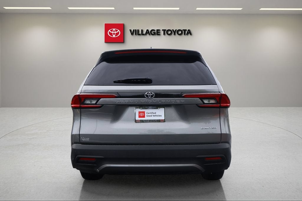 2026 Toyota Grand Highlander LE