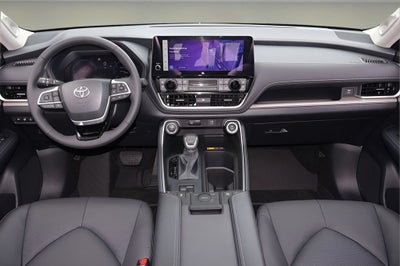 2026 Toyota Grand Highlander Hybrid LE
