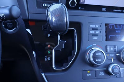 2019 Toyota Sienna SE