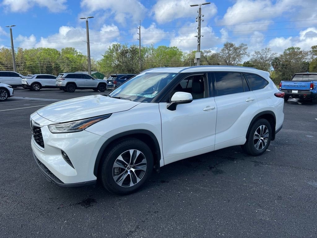 2021 Toyota Highlander XLE