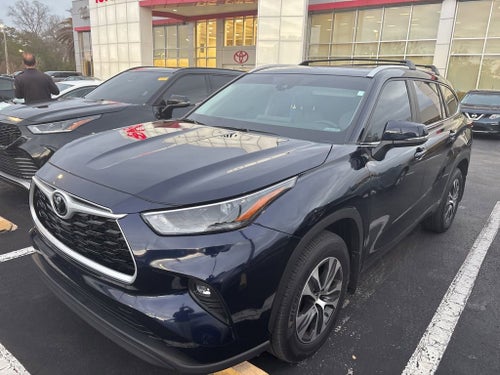2024 Toyota Highlander LE
