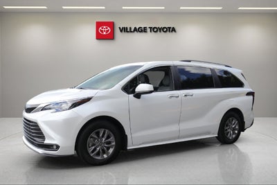 2026 Toyota Sienna XLE