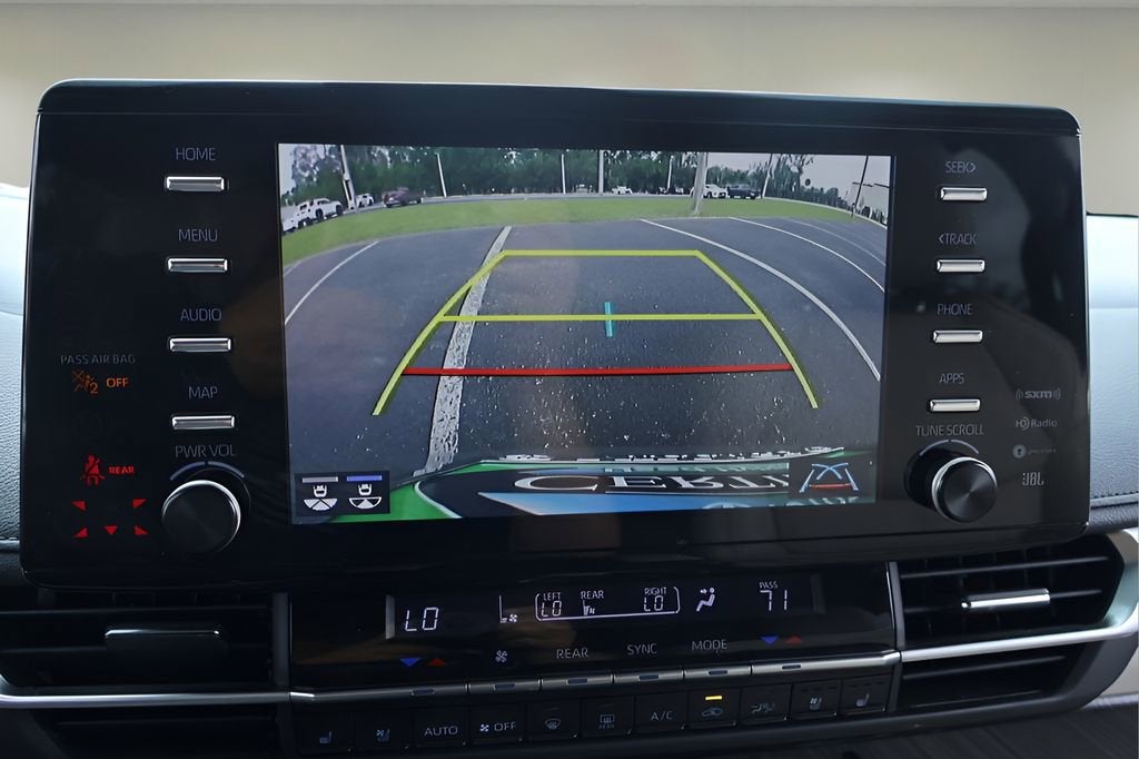 2022 Toyota Sienna Limited