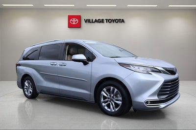 2022 Toyota Sienna Limited
