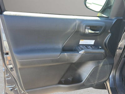 2018 Toyota Tacoma SR
