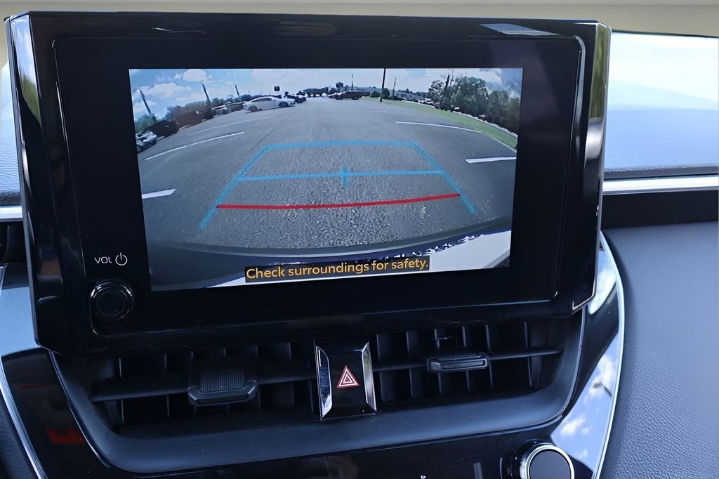 2025 Toyota Corolla Cross LE