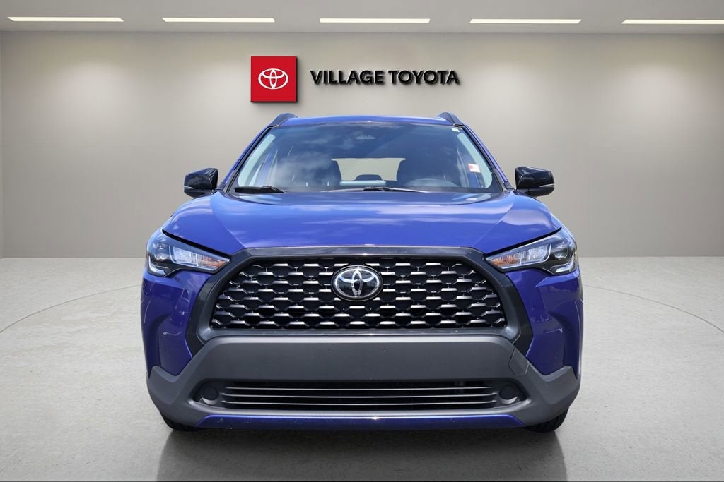 2025 Toyota Corolla Cross LE