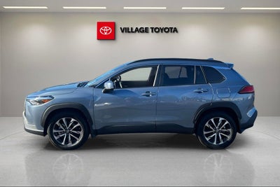 2024 Toyota Corolla Cross XLE