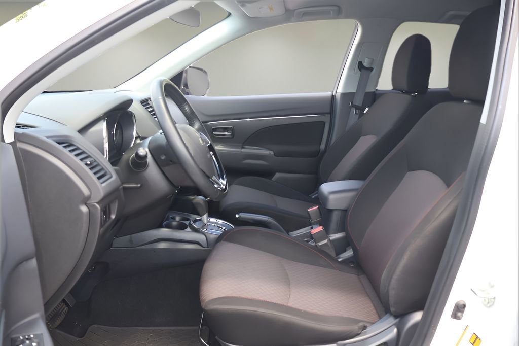 2017 Mitsubishi Outlander Sport ES 2.0