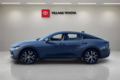 2025 Toyota Crown XLE