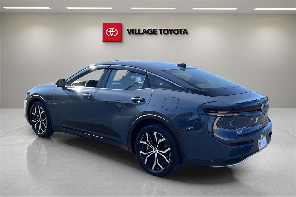 2025 Toyota Crown XLE