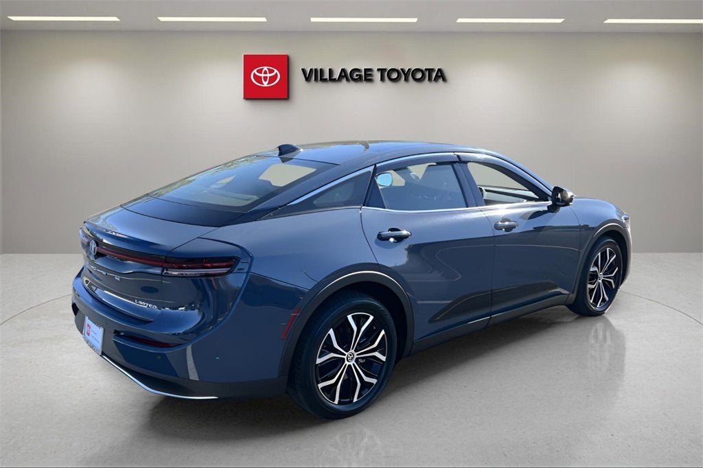 2025 Toyota Crown XLE