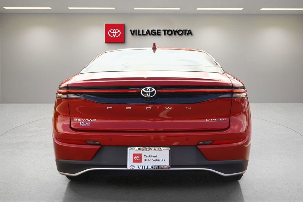 2024 Toyota Crown XLE