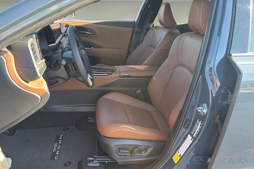 2026 Toyota Crown Signia XLE
