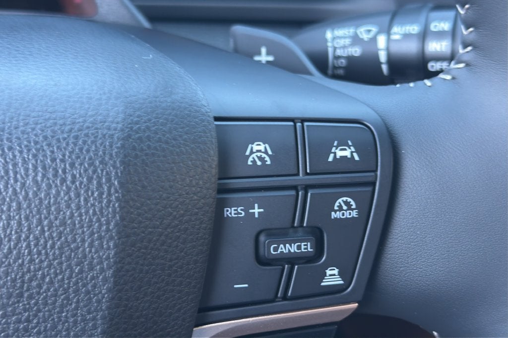 2026 Toyota Crown Signia XLE