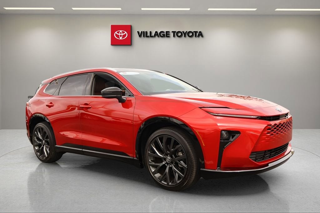 2025 Toyota Crown Signia XLE