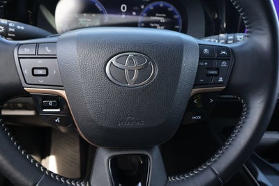 2025 Toyota Crown Signia XLE