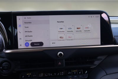 2025 Toyota Crown Signia XLE