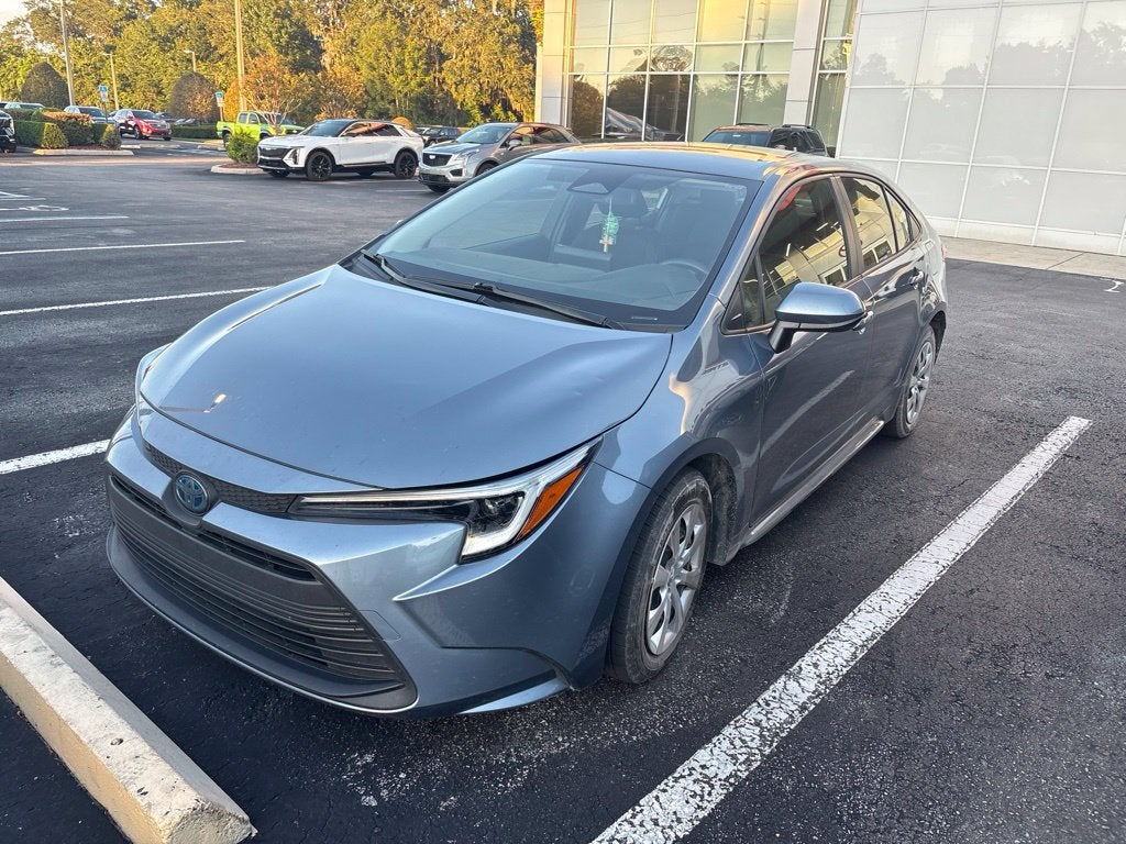 2025 Toyota Corolla Hybrid LE