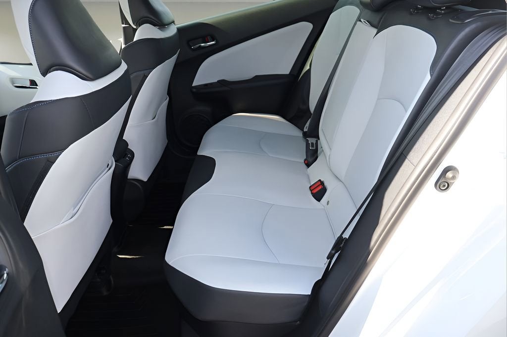 2021 Toyota Prius L Eco