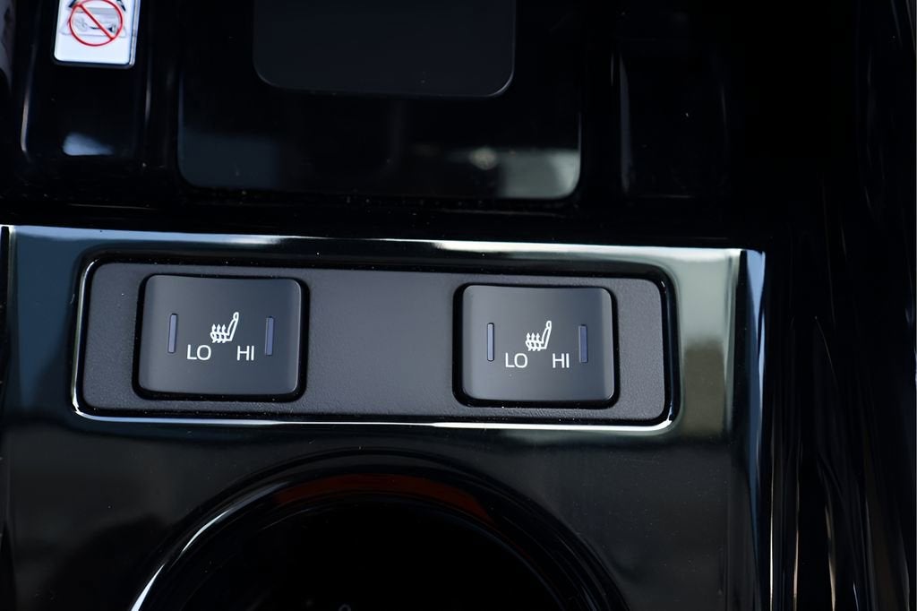 2021 Toyota Prius L Eco