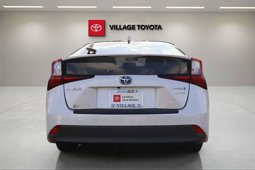 2021 Toyota Prius L Eco