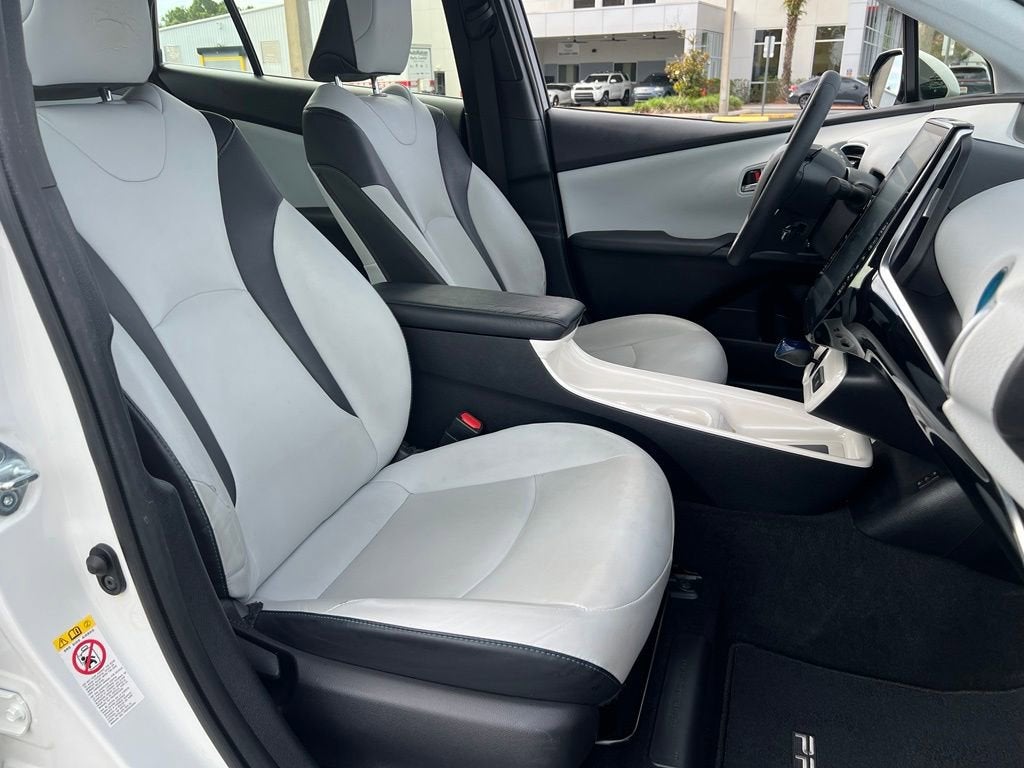 2018 Toyota Prius Two