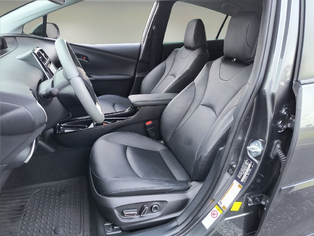 2017 Toyota Prius Two