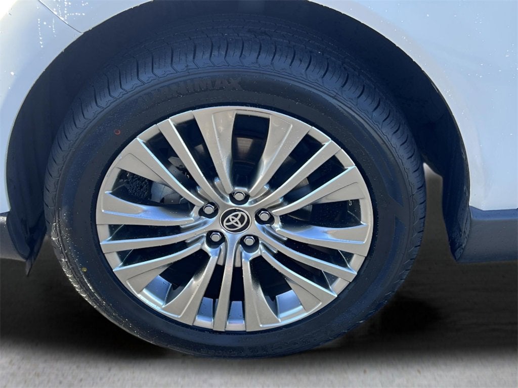 2021 Toyota Venza LE