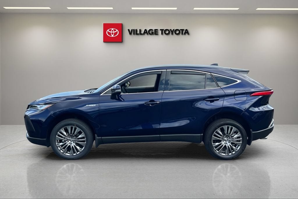 2023 Toyota Venza LE
