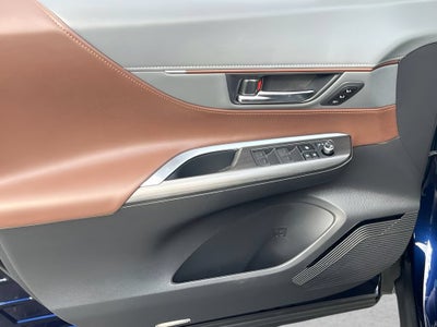 2023 Toyota Venza LE
