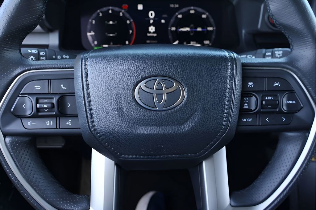 2025 Toyota 4Runner Hybrid TRD Off Road